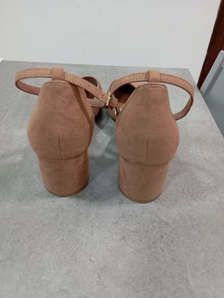 Zapatos de tacón Graceland beige