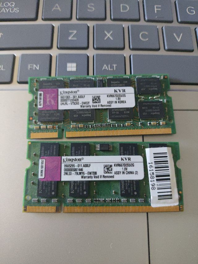 Módulos de memoria Kingston DDR2