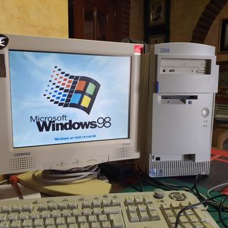 IBM Aptiva 2178 Ordenador Retro