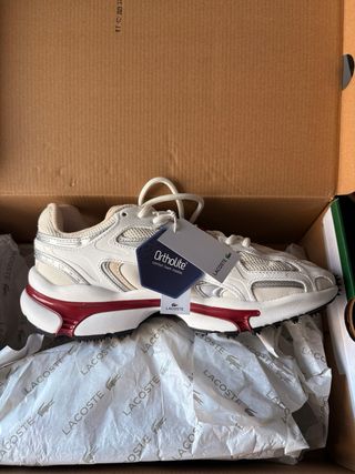 Zapatillas Lacoste L003 2k24 Blancas y Rojas