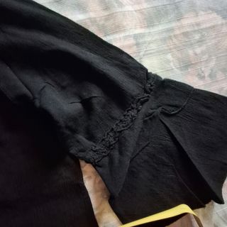 Maglia tunica nera