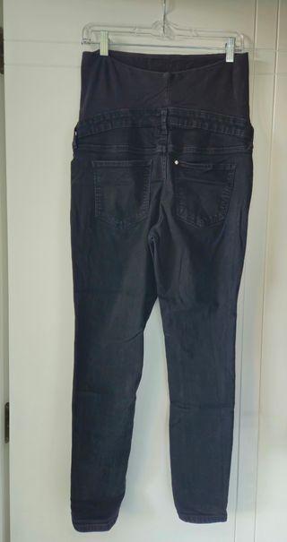 2 Pantalones  vaqueros premamá talla M.