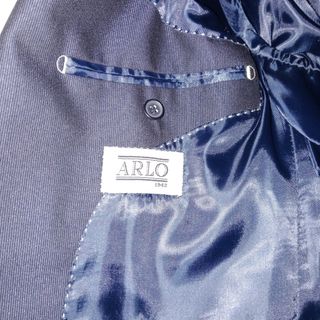 Traje azul marino ARLO 1942 con corbata