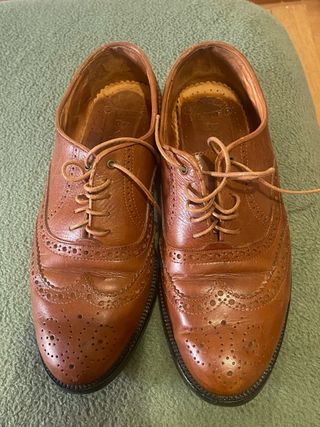 Zapatos de vestir marrones
