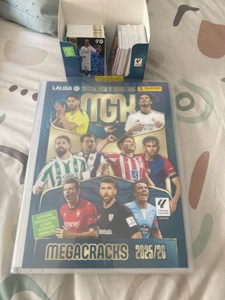 Megacracks 2025/26 - Colección Oficial LaLiga
