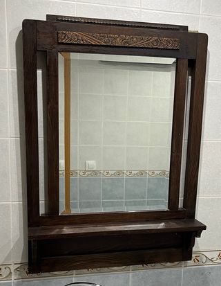 Espejo de madera para baño