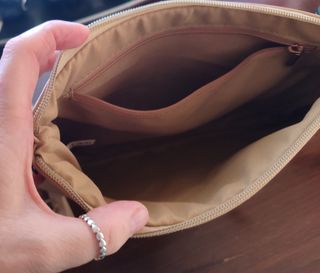 Bolso de mano beige