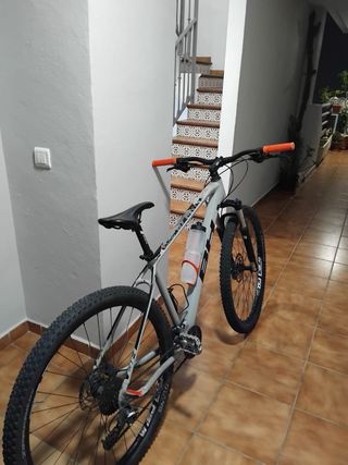 Bicicleta BH 2.0 Gris