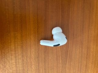 Auriculares bluetooth air pro blancos.