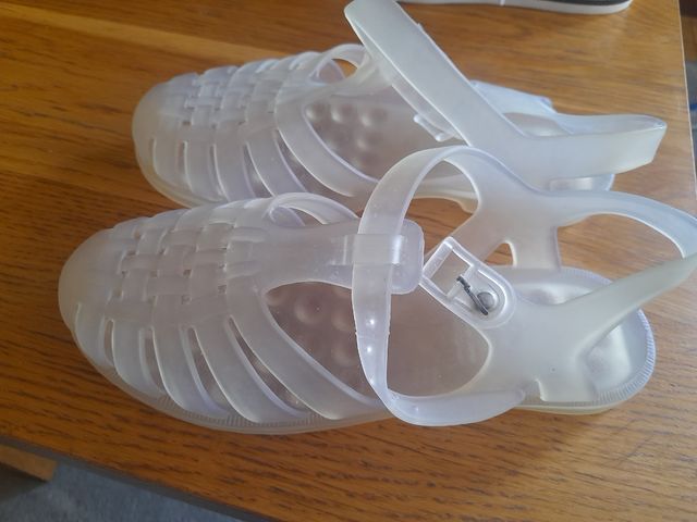 Cangrejeras transparentes nuevas