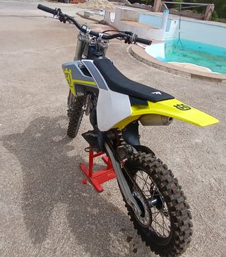 Husqvarna TC85 2023 Moto de Cross