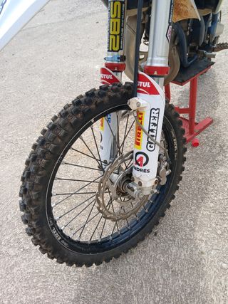 Husqvarna TC85 2023 Moto de Cross