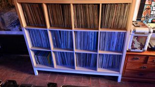 DJ con equipo propio para bodas, fiestas y eventos