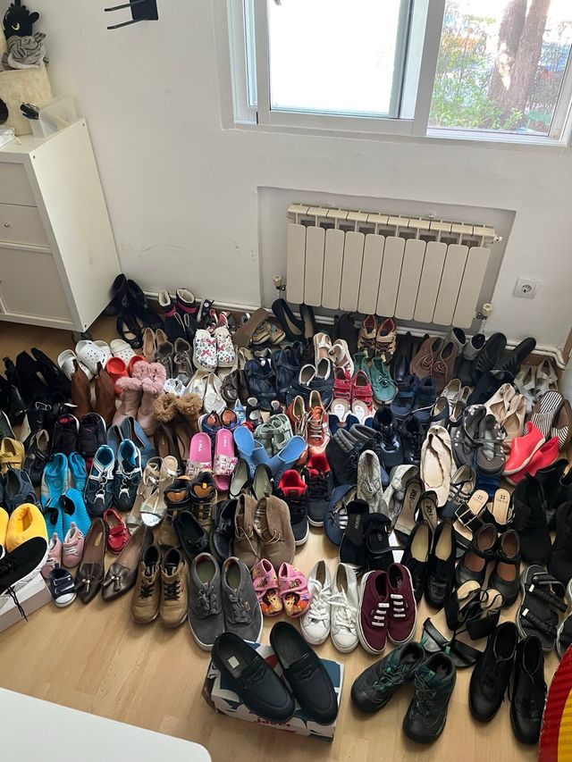 Lote de calzado variado