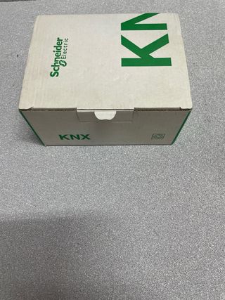 Schneider REG-K/x/10 Actuador KNX Persianas