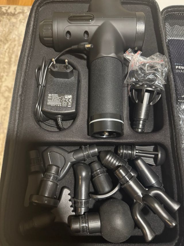 Pistola Masaje Percusión + Accesorios