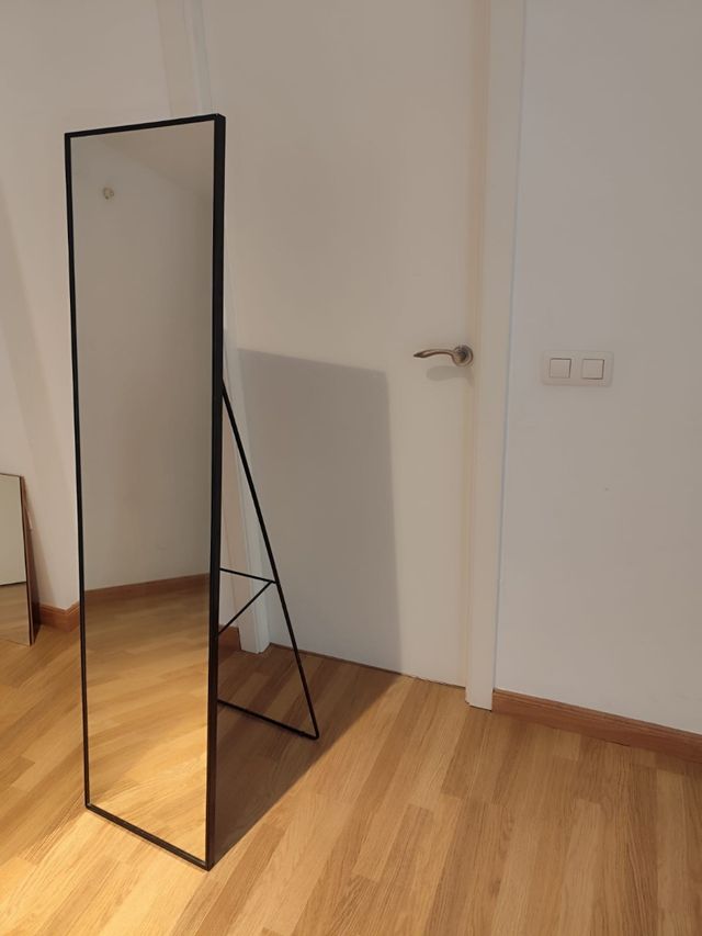 Espejo KARMSUND IKEA Negro