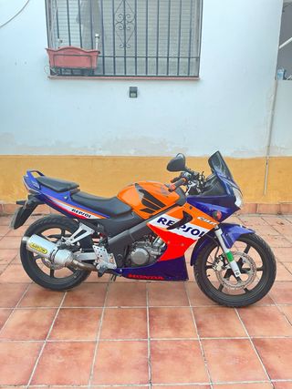 Honda CBR 125cc Repsol