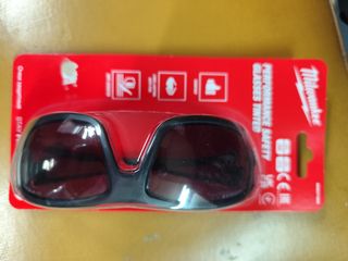 Gafas de seguridad Milwaukee tintadas
