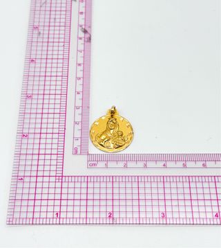 Colgante Virgen del Carmen de oro 18k