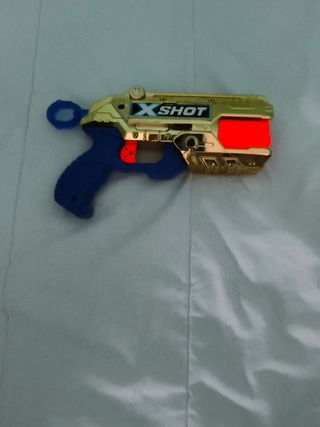 Pistola X-Shot Dorada y Azul