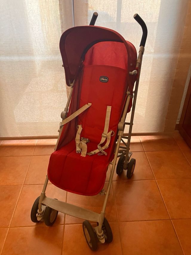 Silla de paseo Chicco roja