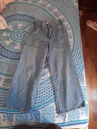 Pantalón vaquero ancho