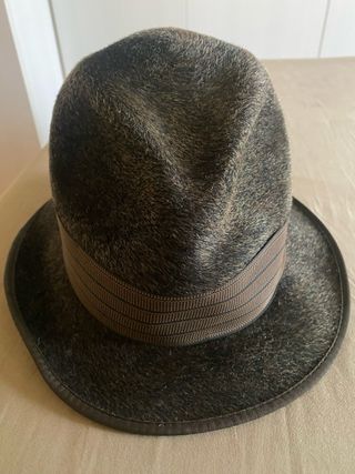 Cappello in mohair grigio
