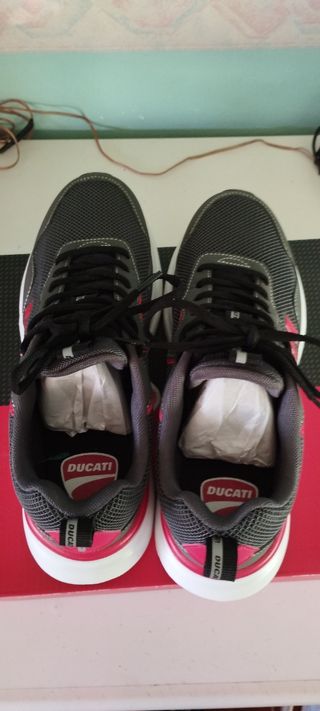Zapatillas Ducati Talla 41 Gris/Rosso 