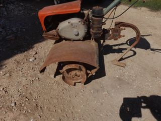 Motocultor a reparar  o para piezas, no está   blo