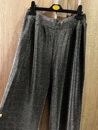 Pantalón de campana con brillos