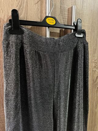 Pantalón de campana con brillos
