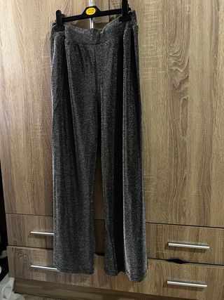 Pantalón de campana con brillos