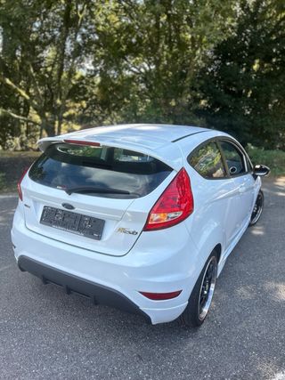 Ford Fiesta 2010