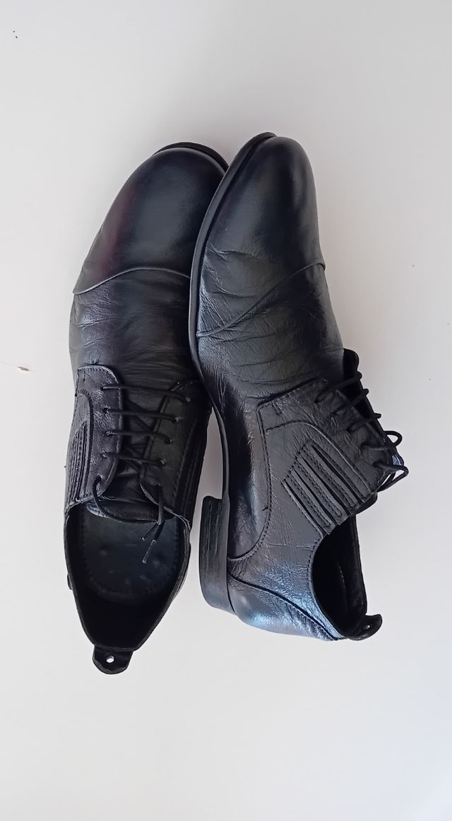 Zapatos de piel negros