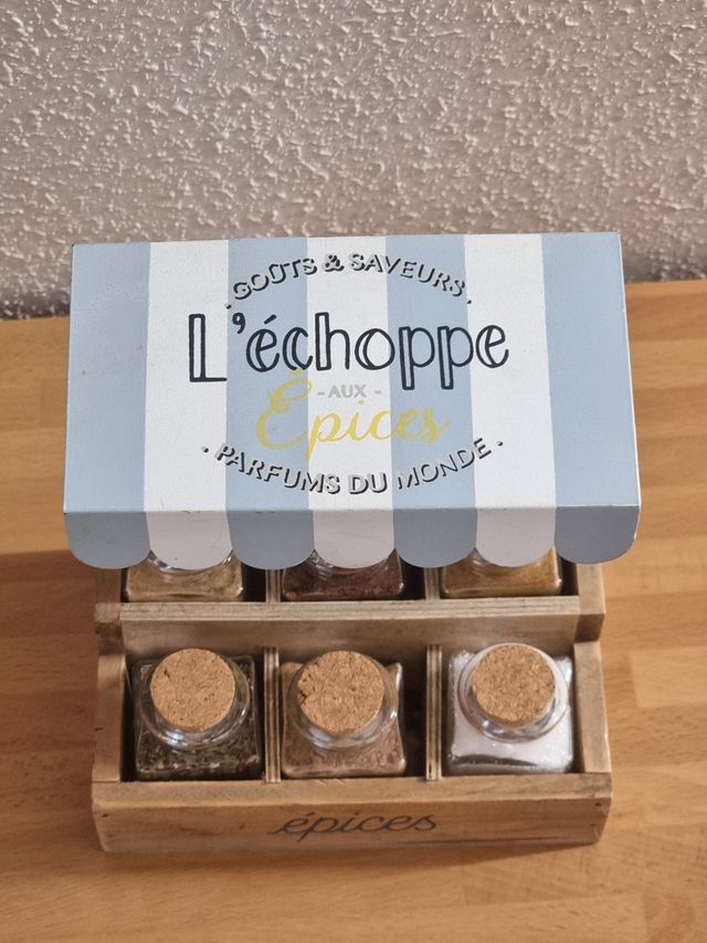 Mueble Decorativo para Especias