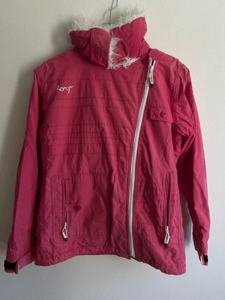 Chaqueta Roxy rosa con capucha de pelo