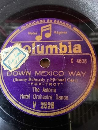 3 Discos gramófono I Know That You Know y otros