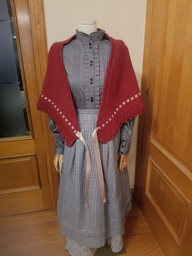 Eskuz egindako tokilla / Toquilla hecha a mano