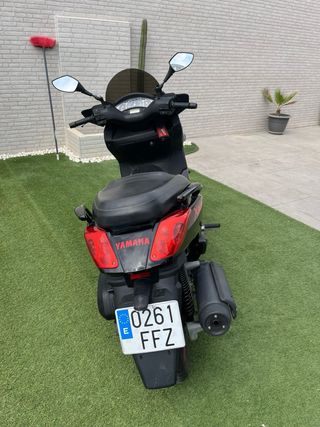 Yamaha XMax 125