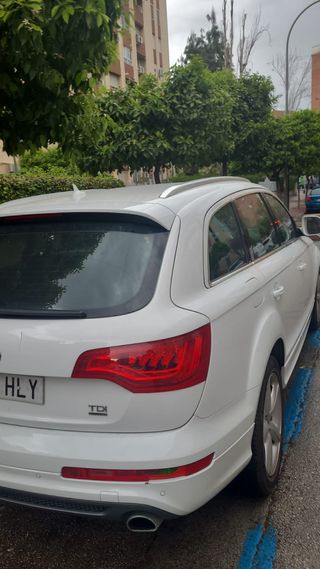 Audi Q7 2012