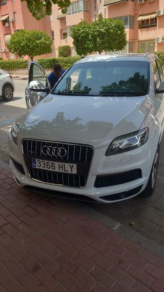 Audi Q7 2012