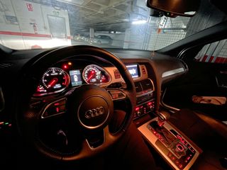 Audi Q7 2012