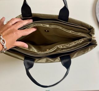 Bolso sport negro y verde