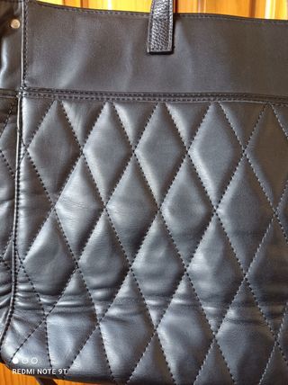 Bolso Shopper Negro Efecto Piel Acolchado