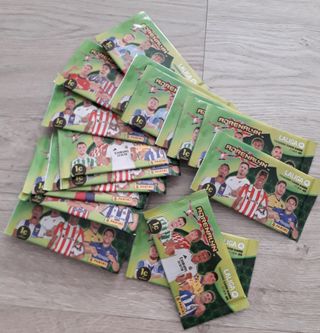20 Sobres Cromos Adrenalyn LaLiga 2024-2025 Nuevos