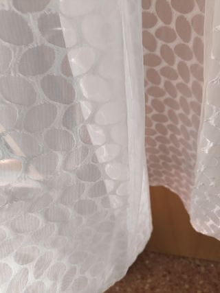 Camisón y batita de lencería blanca