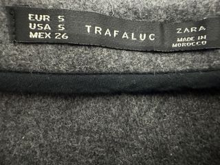 Minifalda gris Zara Talla S