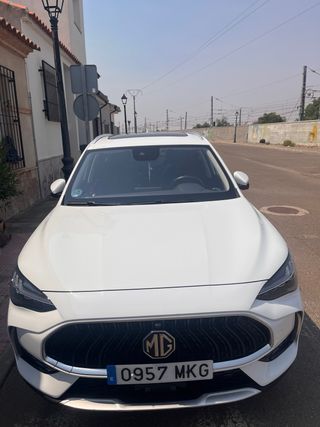 MG HS 2023