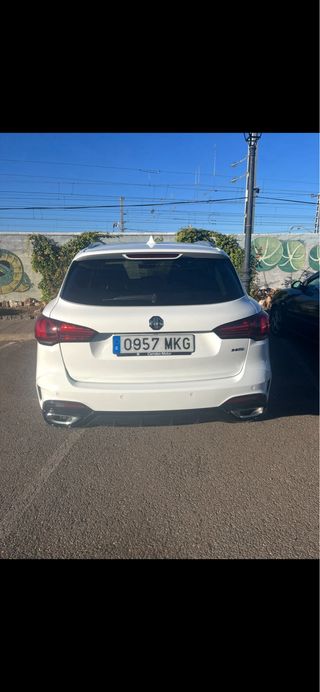 MG HS 2023